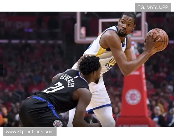 孔斯温与萨尔普的巅峰对决谁将笑到最后揭开战斗的真相与悬念